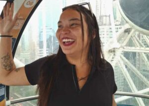 Sorocabana morta apos queda de janela de onibus na Rio Santos e velada em Sao Sebastiao