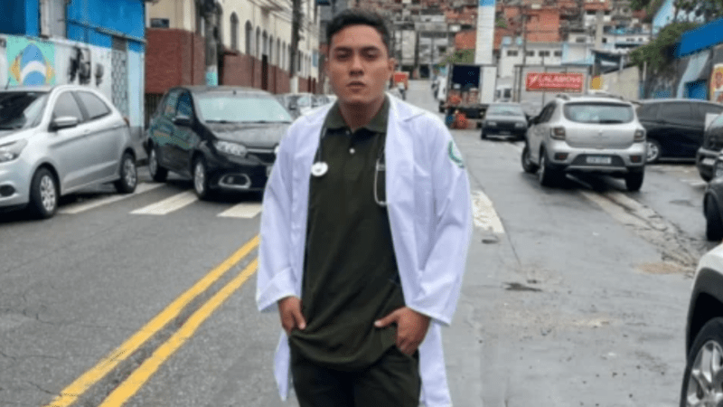 Lut0: Nosso Querido Estudante de Medicina É M0rtos a T!ros Pela Pol…Ver mais