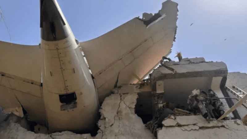 Último Pedido do Piloto Antes do Avião Cair na Índia Assustou a Todos: ‘Chamou Sua…Ver mais