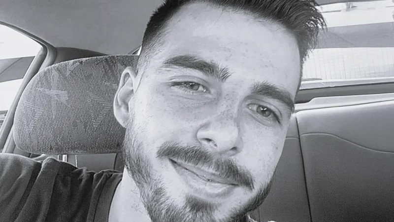 Tr4gédia: M0rreu Zé Pedro aos 26 anos. O jovem atle… Ver mais