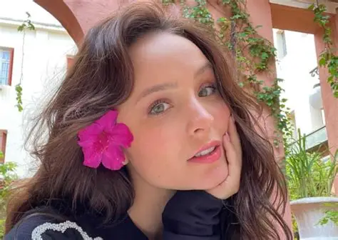 Nossa Querida Larissa Manoela Acabou Sofrendo Graves Ataqu…ver mais
