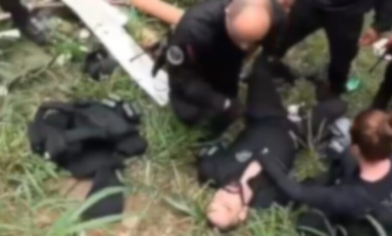 Delegad0 alvejad0 em operaçã0 no RJ acaba de a…veja mais