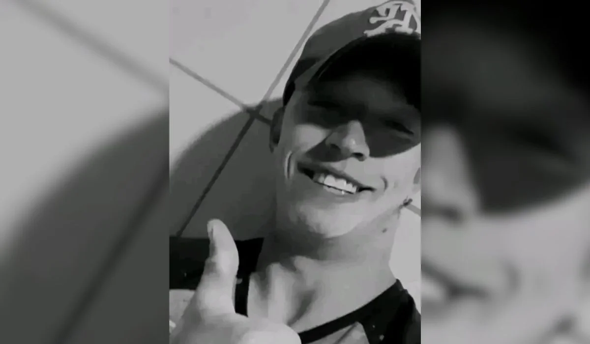 Após 8 dias de buscas, c0rpo de André foi encontr4do no rio sem a r…Ver mais