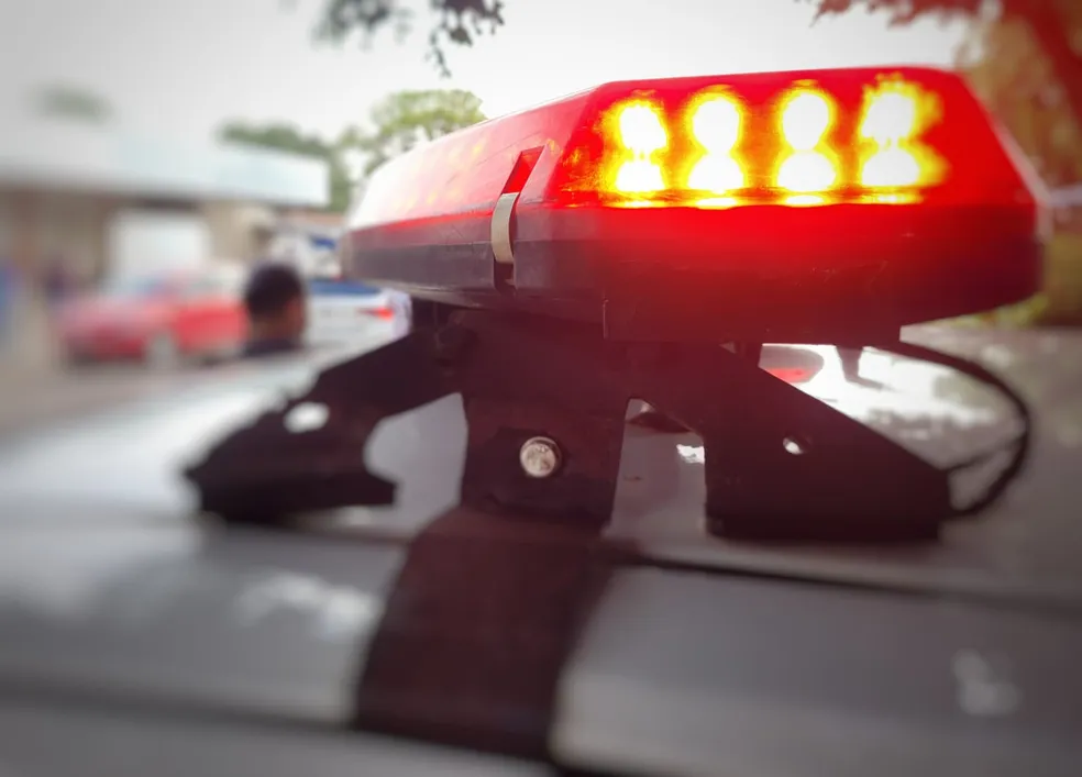Só Veja Se Tiver Coragem: O Que a Jovem Dr0gada Disse Enquanto M0rdia o Dedo da Sog… Ver mais