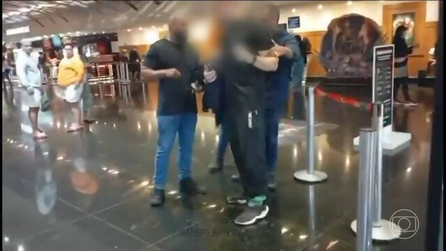 Ele Era Pai do Amiguinho do Filho, Mas o que Ele Fazia Com a Menina de 13 Anos Escondido… Ver Mais