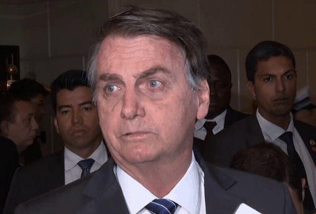 Foi isso que fizeram com Bols0naro durante o carnaval n…Ver mais
