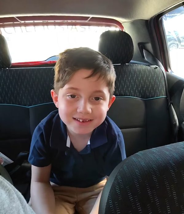Enquanto menino luta pela vida, golpist4 desvia PIX e o que ele fez com os R$350 é de revirar o estôm4go… Ler Mais