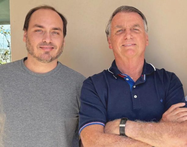 Filho Visita Bolsonaro na Prisã0 e Sai de Lá em Lágrimas: ‘Ele Estava Soluç… Ler Mais
