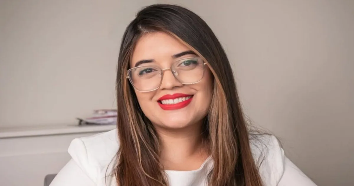 Comunicamos a m0rte da psicóloga Lara Sthefane, neta do Lu…Ver mais
