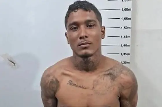 Irmão est*pra e m4ta a própria irmã de 17 anos após esposa achar roupas dela com s… Ver mais