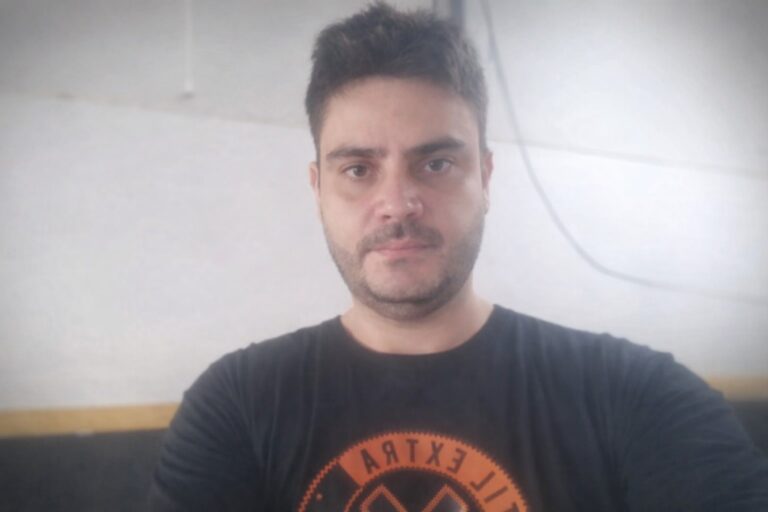 Querido Motociclista Perde A Vid4 Após Tentar Desviar De Um C… Ver Mais