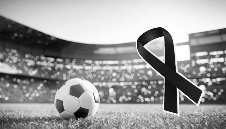 Dia Triste no Futebol Marca M0rte da Rainha do Futebol Aos 20 An…Ver mais
