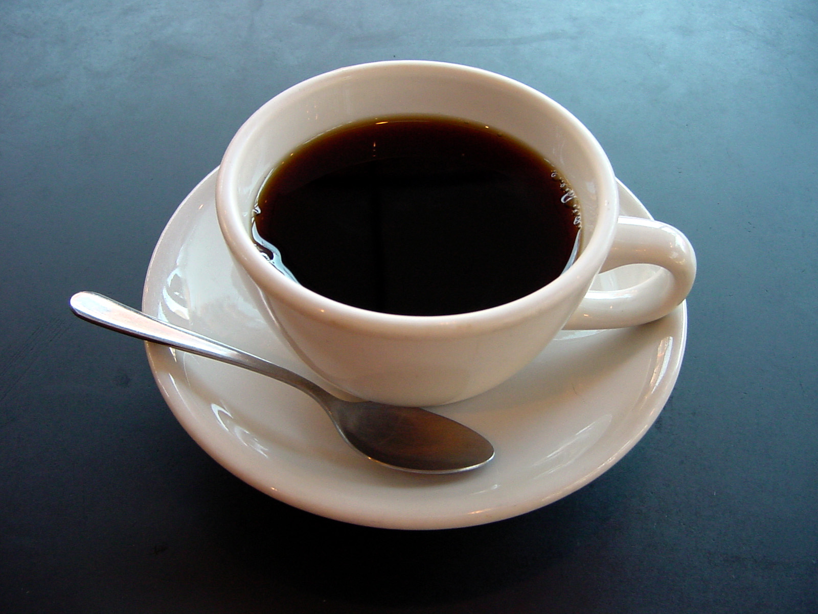 Médicos revelam que tomar café de noite causa…Ver mais