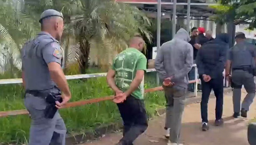 Homens que jogaram Eduarda da ponte sofrem duro castigo “foram m… Ver Mais