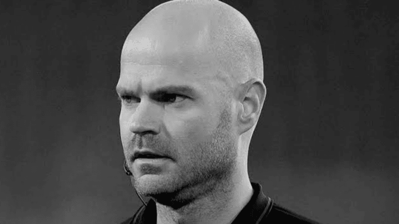 Árbitro que foi afastado da Copa do Mundo é encontrado m0rto em…Ver mais